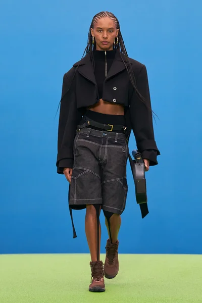 Look 53